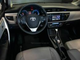 TOYOTA - COROLLA - 2016/2016 - Branca - R$ 79.900,00