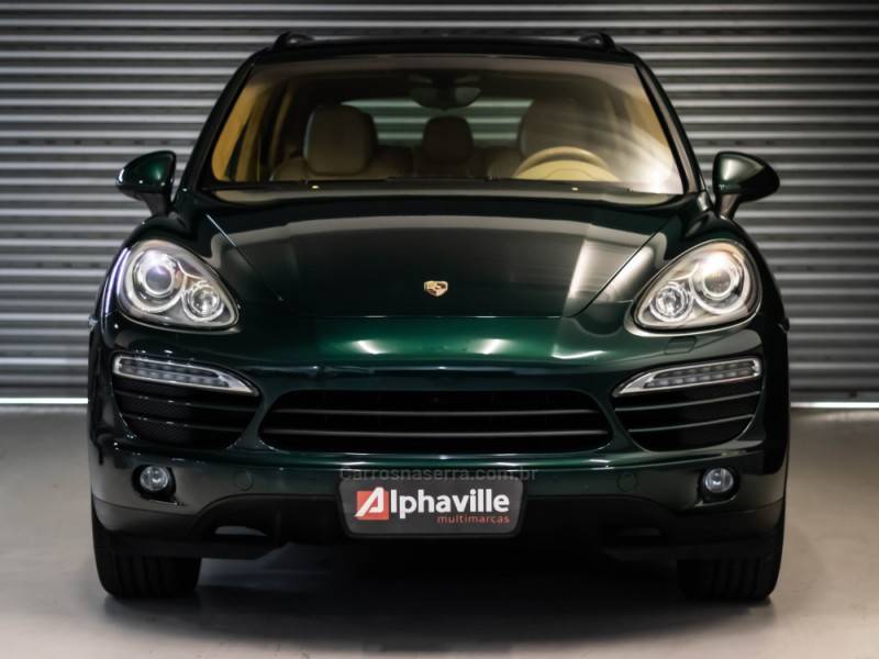 PORSCHE - CAYENNE - 2012/2012 - Verde - R$ 159.900,00