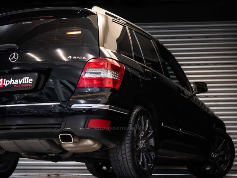 MERCEDES-BENZ - GLK 300 - 2011/2011 - Preta - R$ 89.900,00