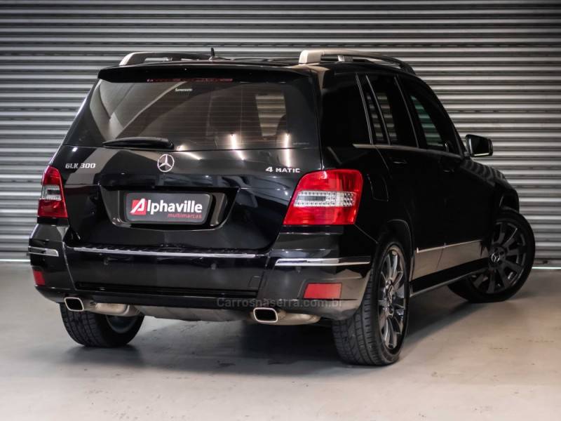 MERCEDES-BENZ - GLK 300 - 2011/2011 - Preta - R$ 89.900,00