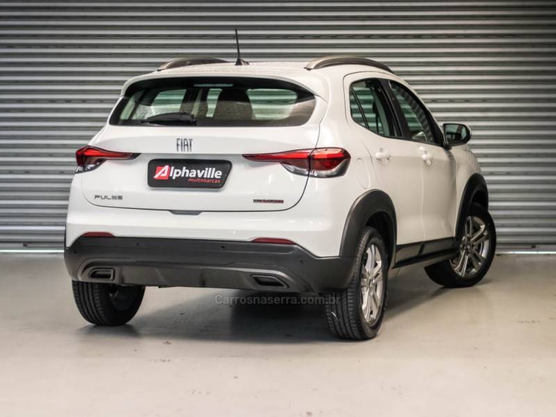 FIAT - PULSE - 2022/2022 - Branca - R$ 94.900,00