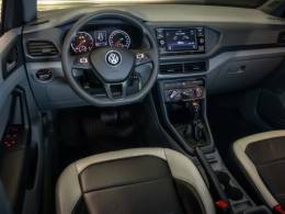 VOLKSWAGEN - T-CROSS - 2020/2020 - Branca - R$ 97.900,00