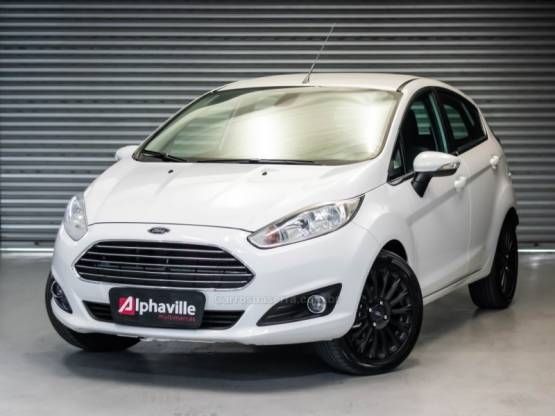 FORD - FIESTA - 2015/2015 - Branca - R$ 49.900,00