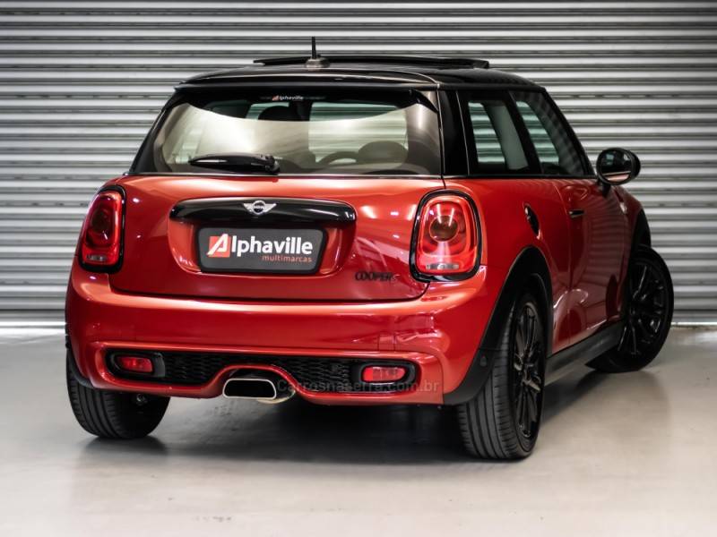 MINI - COOPER - 2015/2015 - Vermelha - R$ 104.900,00