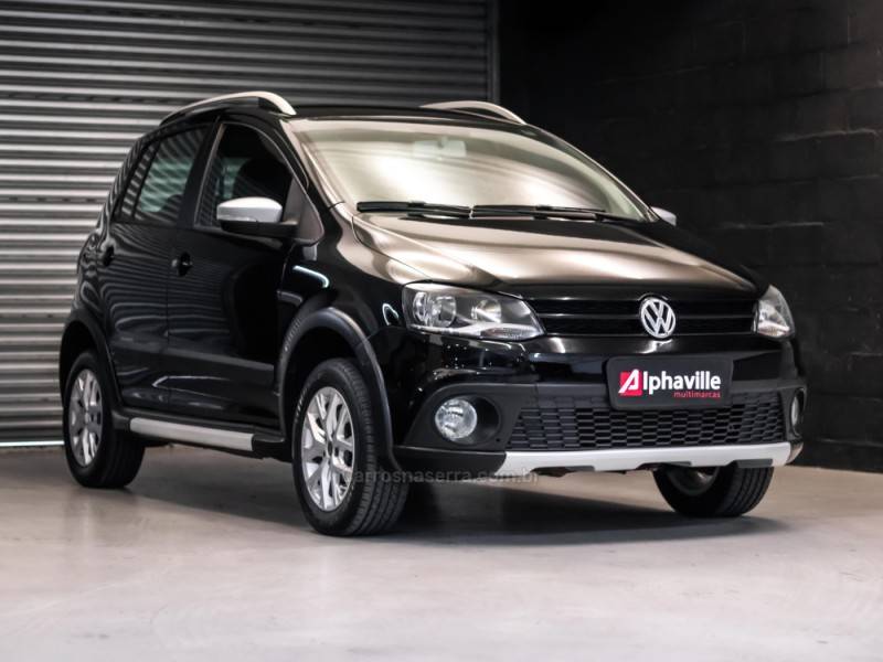 VOLKSWAGEN - CROSSFOX - 2014/2014 - Preta - R$ 44.900,00